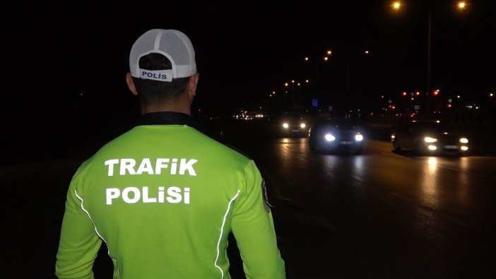 'Kilit kavşak' olan ilde trafik yoğunluğu