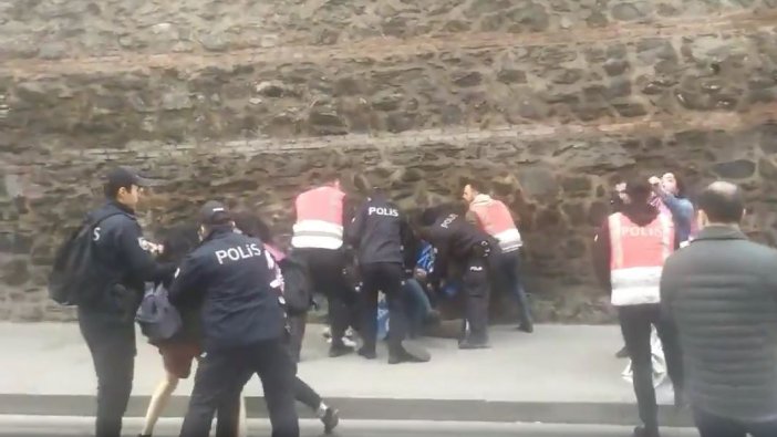 Taksim'e yürümek isteyen üniversiteliler gözaltına alındı