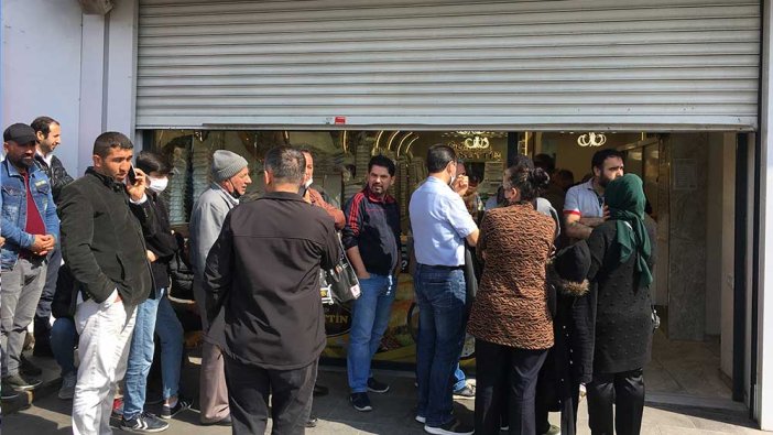 Bedava değil 'ucuz' baklava kuyruğu!