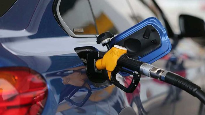 Benzine gelmesi beklenen zam kesinleşti: İşte yeni fiyatlar