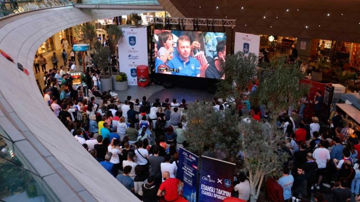 Old Spice, Head&Shoulders ve Anadolu Efes Taraftarları, Final heyecanı için Kanyon’da buluştu!