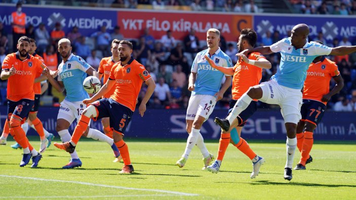 Başakşehir, Trabzonspor'u 3-1'le geçti