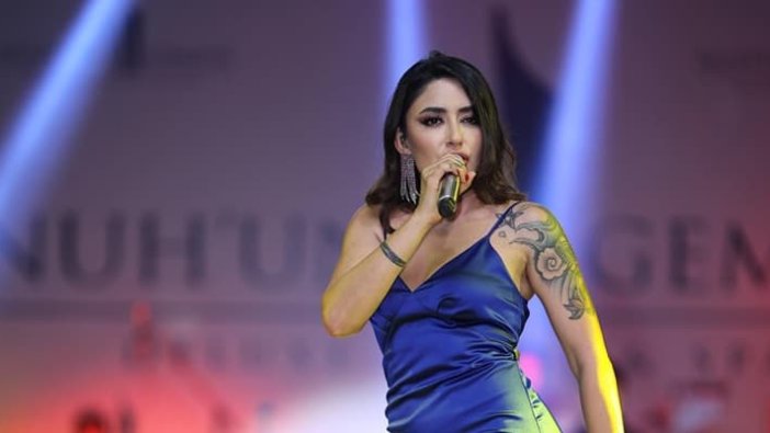 Melek Mosso konseri de iptal edildi! Daha önce Ece Seçkin ve Hande Yener hedef alınmıştı