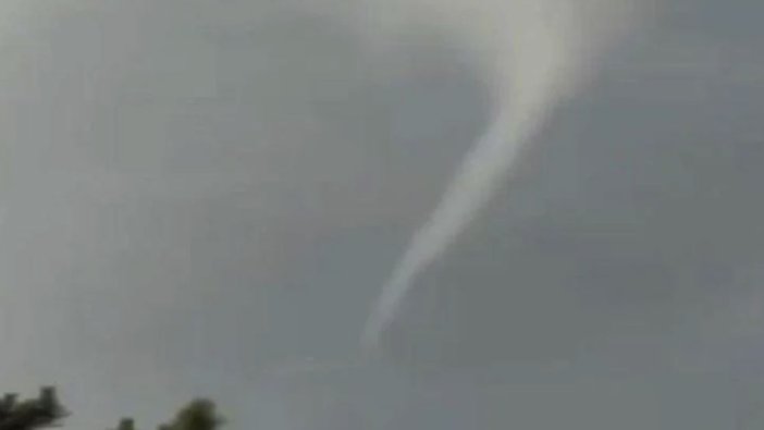 Esenboğa Havalimanı'nda hortum