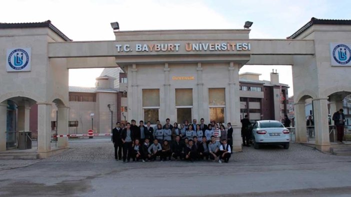 Bayburt Üniversitesi Sözleşmeli personel alım ilanı