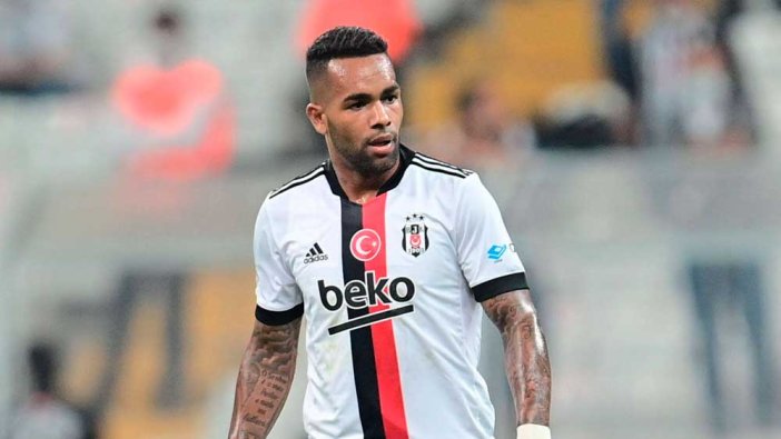 Alex Teixeira ile yollar ayrıldı