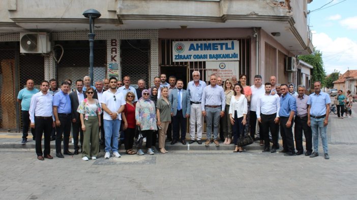 Başkan Eryılmaz, Ahmetli'de esnaflarla buluştu