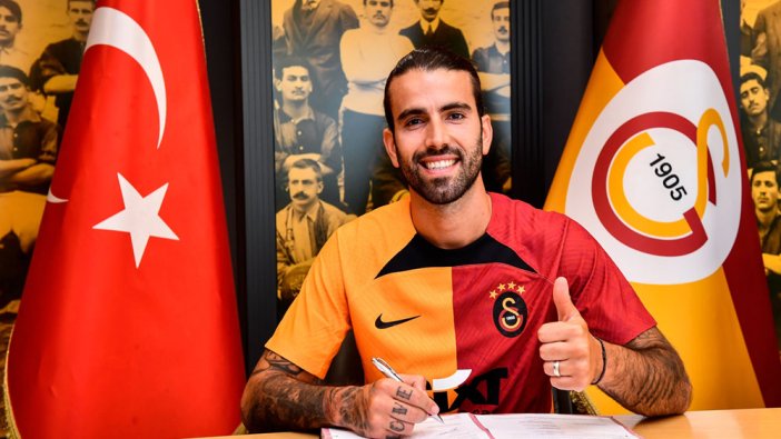 Galatasaray, Olivera'ya imzayı attırdı