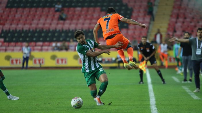 Konyaspor'a saha değişikliği iyi gelmedi...