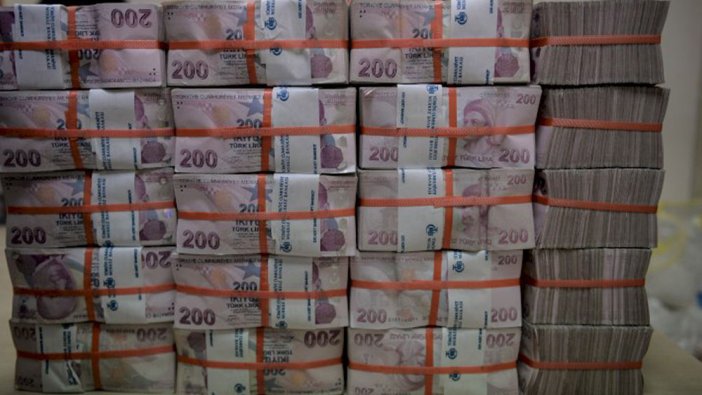 OVP'ye göre bütçede açık beklentisi 500 milyar liraya dayanıyor