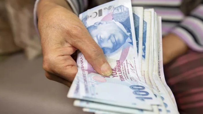 Emekli ve çalışan milyonları kapsıyor: Geri ödemesiz 7 bin 200 lira destek verilecek