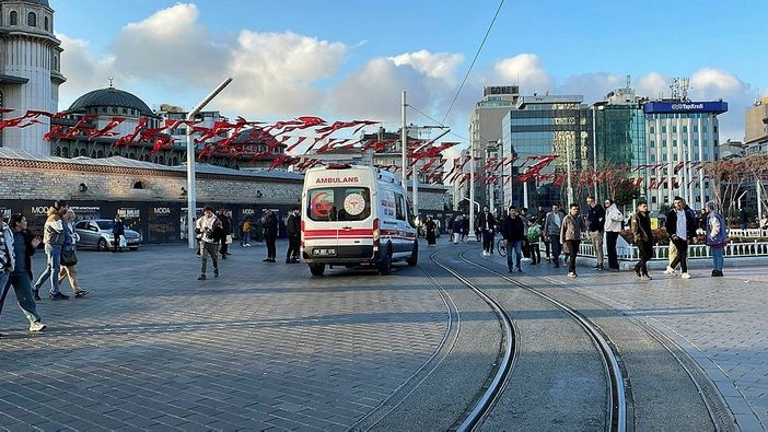 Taksim'deki patlamada yaralı sayısı artıyor