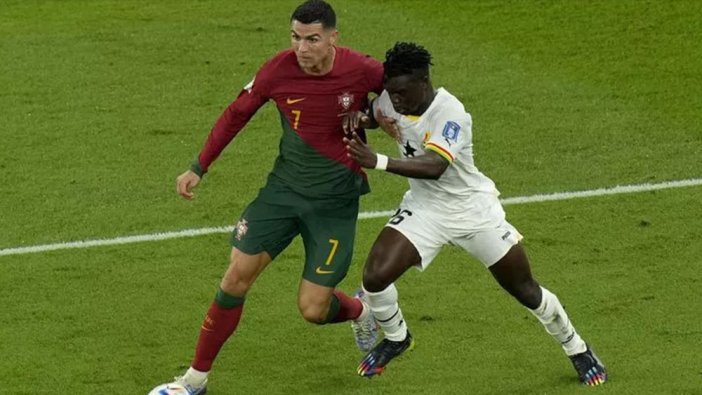 Portekiz ecel terleri dökerek kazandı! Ronaldo tarihe geçti