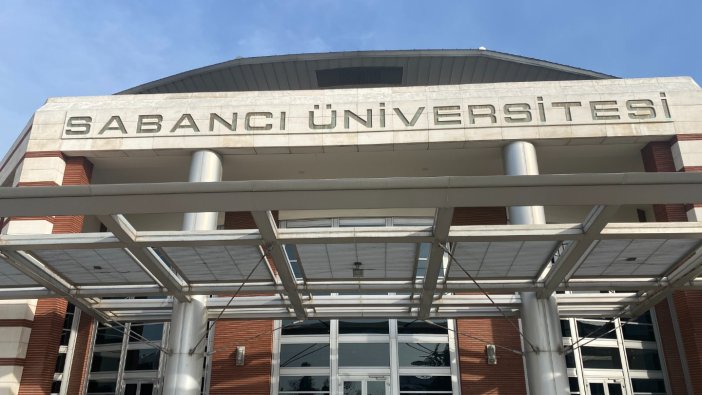 Sabancı Üniversitesi öğretim üyesi alacağını açıkladı