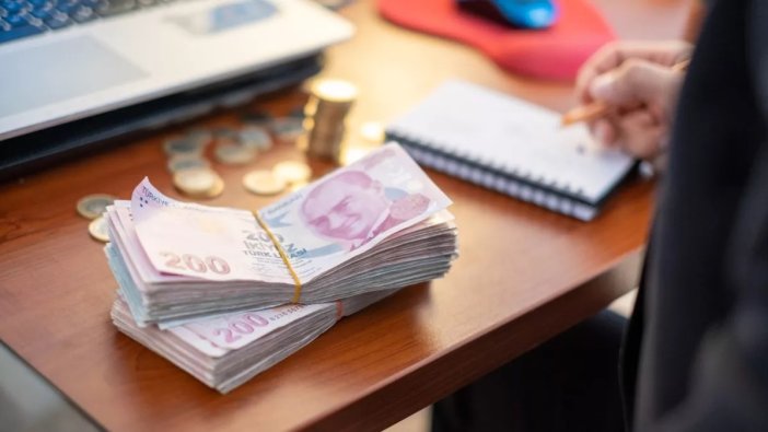 Emekli ve memura seçim öncesi bir zam daha geliyor! İşte tarih ve zam oranı