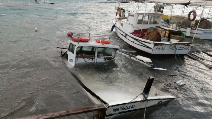 Muğla'yı fırtına esir aldı!