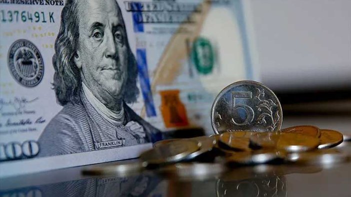 Döviz hesaplarında 20 milyar dolarlık düşüş yaşandı: Dolar kuruna etkisi ne olacak?