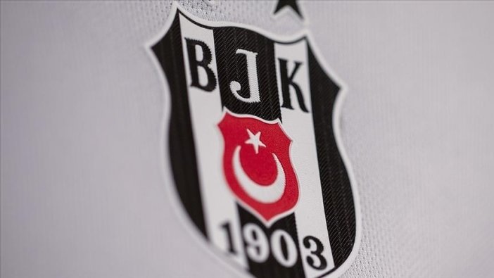 Beşiktaş, o isimle yollarını resmen ayırdı!