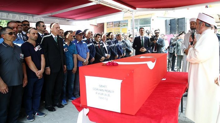 Şehit Peker'in cenazesi toprağa verildi