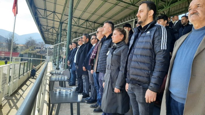 Sakarya’nın iki güzide takımı depremzedeleri unutmadı