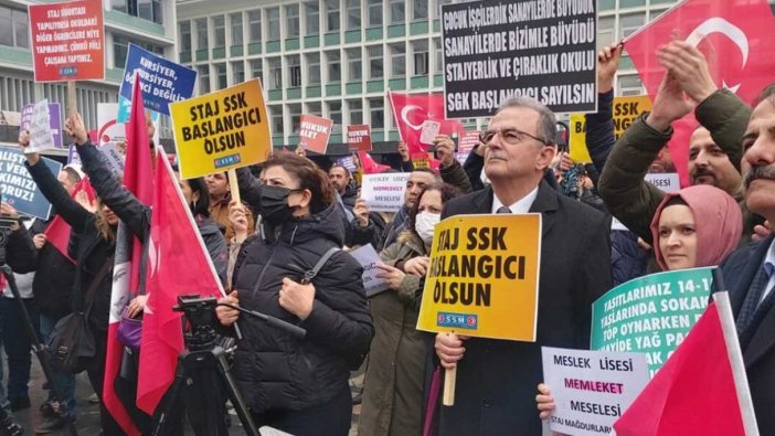 Staj ve çıraklık mağdurları için yeni gelişme! Emekli olmanın formülü ortaya çıktı! Uzmanı tek tek açıkladı