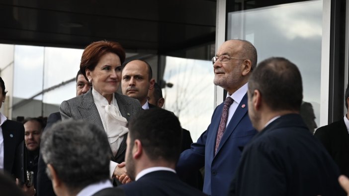 Akşener, Saadet Partisi Merkezi'nde!