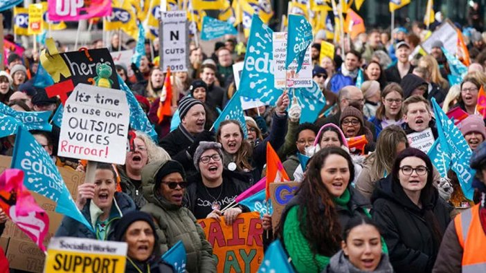 Grev dalgası büyüyor! Memur, doktor, gazeteciler... Yüz binlerce çalışan işi bıraktı