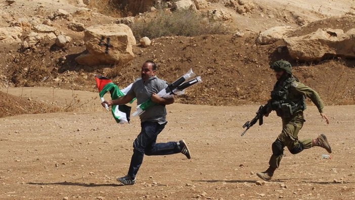 İsrail, Batı Şeria'da baskın düzenledi!