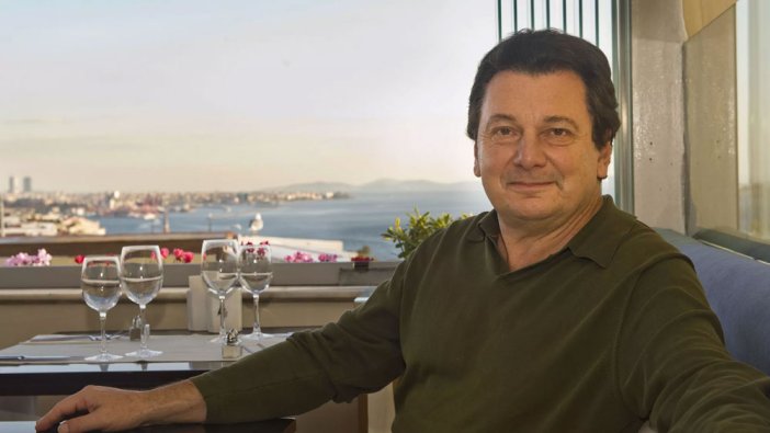 FETÖ'cülerin hedefinde olan Vedat Milor konum paylaştı! Buradayım