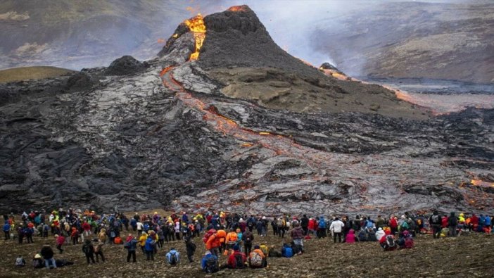 Japonya'da tahliye planı düzenlendi! Olası bir patlama halinde halk yürüyerek kaçacak