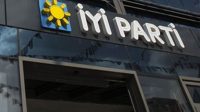 İYİ Parti'nin 15 ildeki temayül yoklaması sonuçları kamusonhaber.com.tr'de: Sandıklar açıldıktan sonra 30 dakika arayla...