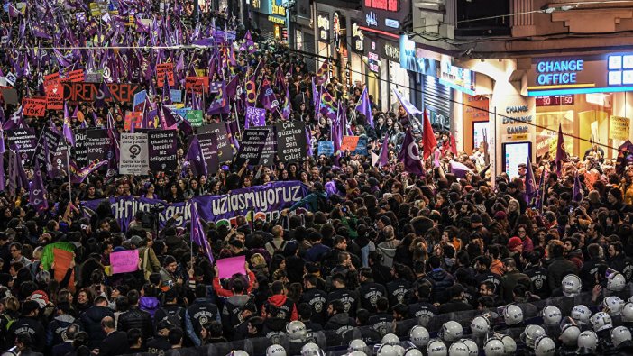 SODEV’den dikkat çeken rapor: AKP’ye oy veren kadınların yeni partisi hangisi oldu?