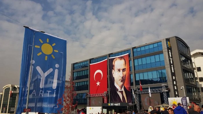 İYİ Parti'den Kılıçdaroğlu'na destek: 'İstismara karşıyız'