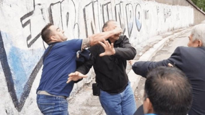 Greve çıkan şoförler bakanı tekme tokat dövdü