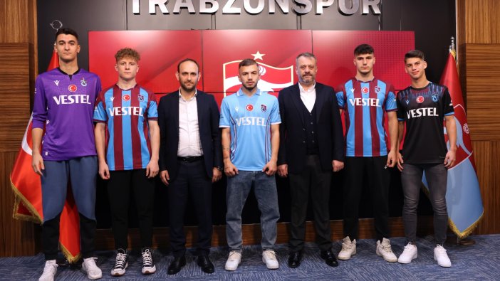 Trabzonspor'da 5 futbolcu ile imza atıldı