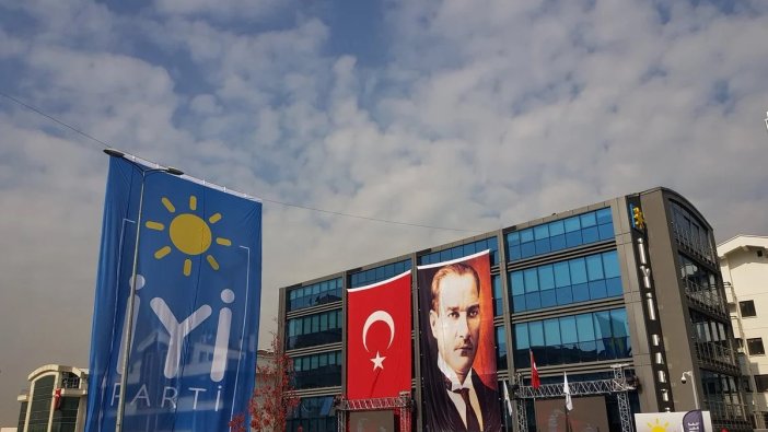 Milletvekili adaylık listeleri açıklandıktan sonra İYİ Parti'de "yerimi beğenmedim" istifası