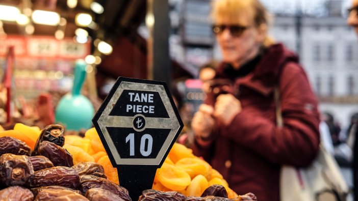 Tadımlık hurma tarih oldu; tanesi artık 10 TL