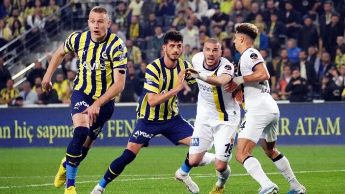 Fenerbahçe Ankaragücü'nü geriden gelerek devirdi