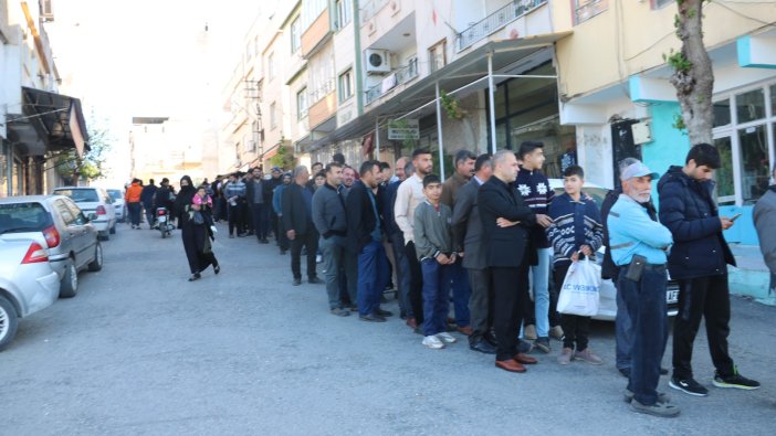 Şanlıurfa'da 5 bin kişiye tirit ikramı