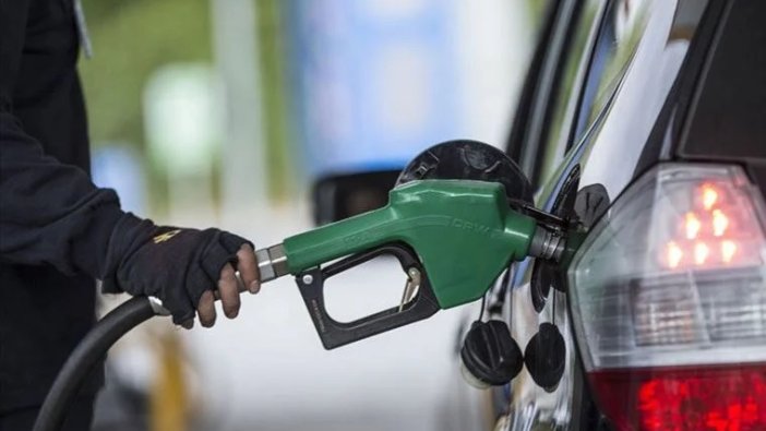 Peş peşe indirim sonrası yeni fiyatlar belli oldu: İşte benzin ve motorinde son durum
