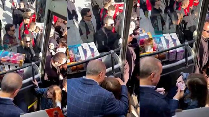 Onlar seccadeye basıyor diyen çocuk Erdoğan’ı güldürdü, bayram harçlığını kaptı