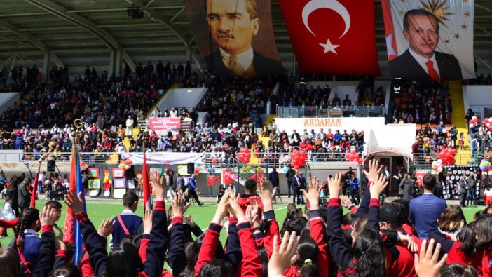 23 Nisan Ardahan’da coşkuyla kutlandı