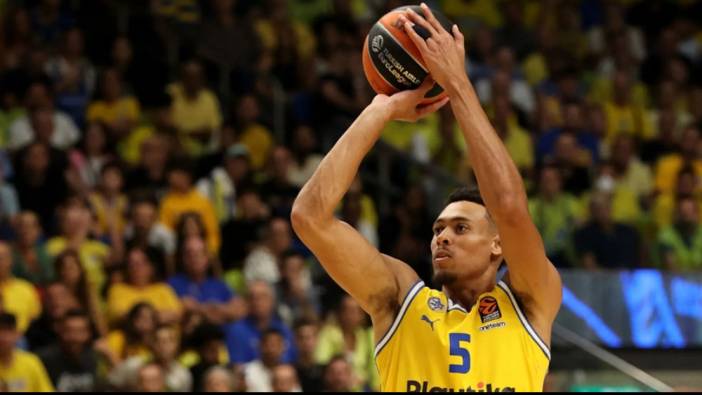 Wade Baldwin Maccabi ile nikah tazeledi