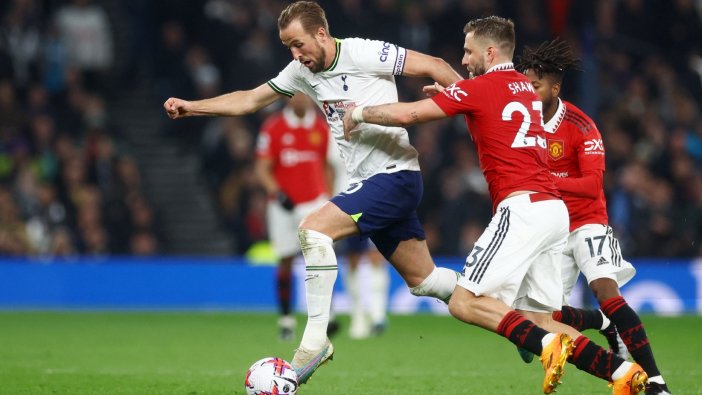 Tottenham, geriye düştüğü maçta Manchester United'a 3 puanı kaptırmadı