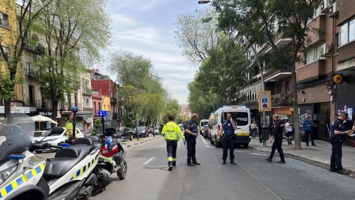 Güvenlik güçlerinden kaçan araç yayalara çarptı: 2 ölü, 3 yaralı