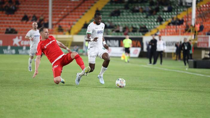 Alanyaspor, Zinedine Ferhat ile yollarını ayırdı