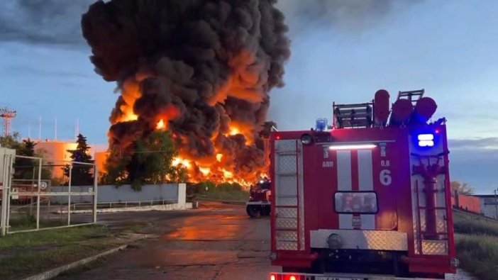 Rusya’nın Kırım'daki petrol depolama tesisi İHA ile vuruldu