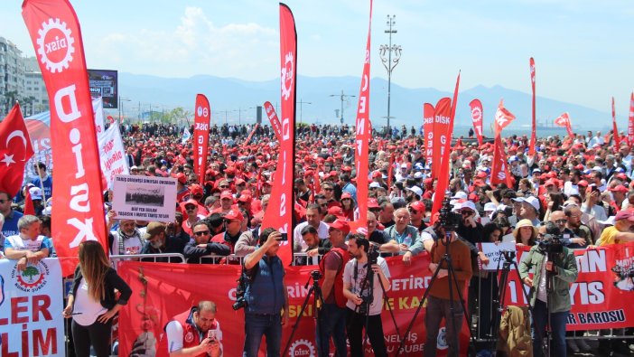 1 Mayıs, İzmir'de coşkuyla kutlandı