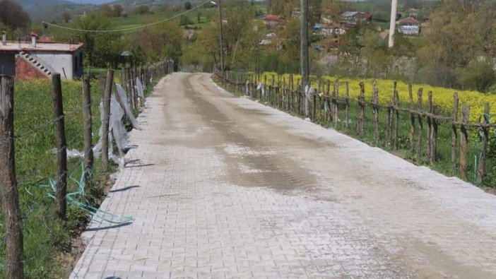 Samsun ilçesinde yol yenileme çalışması