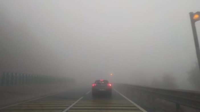 Bolu Dağı'nda sis etkili: Görüş mesafesi düştü